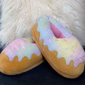 Little girls donut bed time slippers